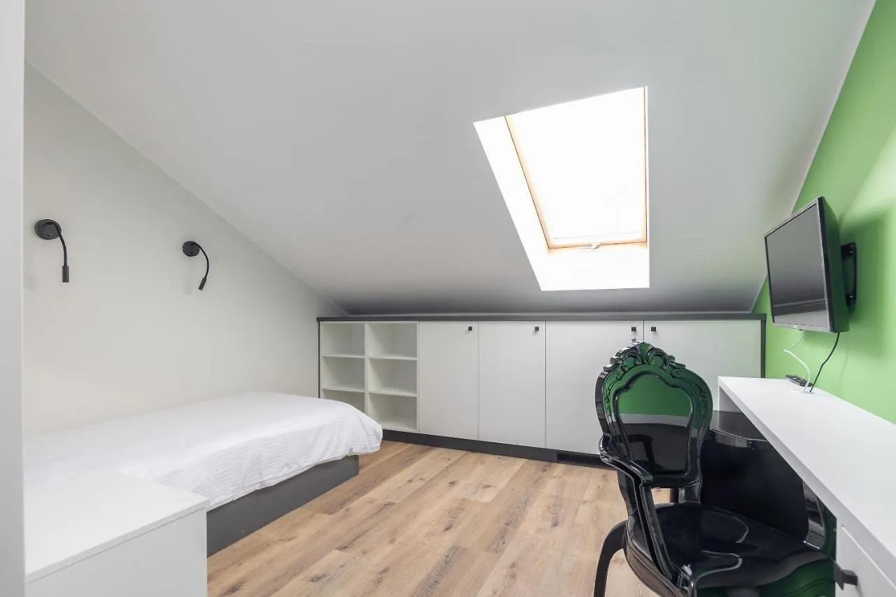 Ae Hostel Nowy Swiat Варшава Апартаменты